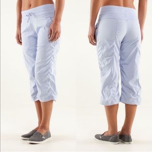 lululemon | Studio Crop *No Liner Cool Breeze 6